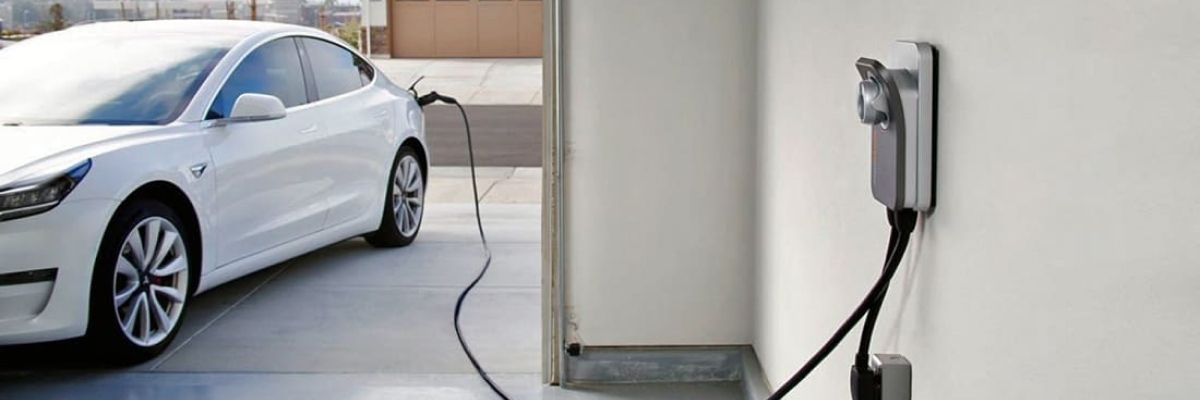 Что нужно для зарядки электромобиля в гараже? фото