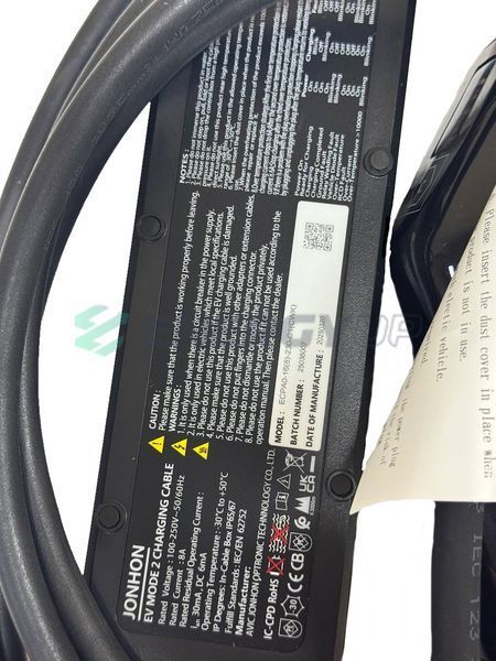 Зарядка для электромобиля BYD 1.8 кВт Type 2 8А 1-фаза ECPA0-16(8)-230-C1(CWK) фото